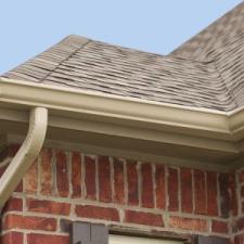 3 Reasons You Should Have Your Gutters Professionally Cleaned This Fall Thumbnail